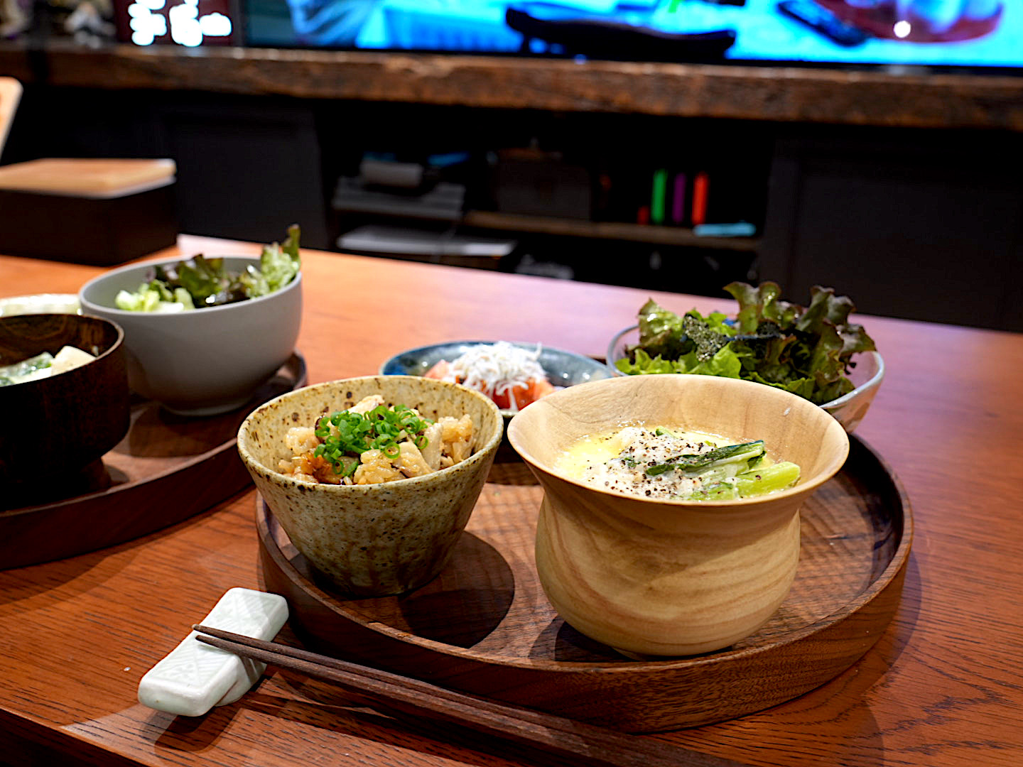 きのうの献立：鮭ときのこの炊き込みごはん